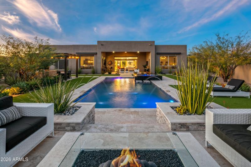 8555 E Eagle Claw Drive