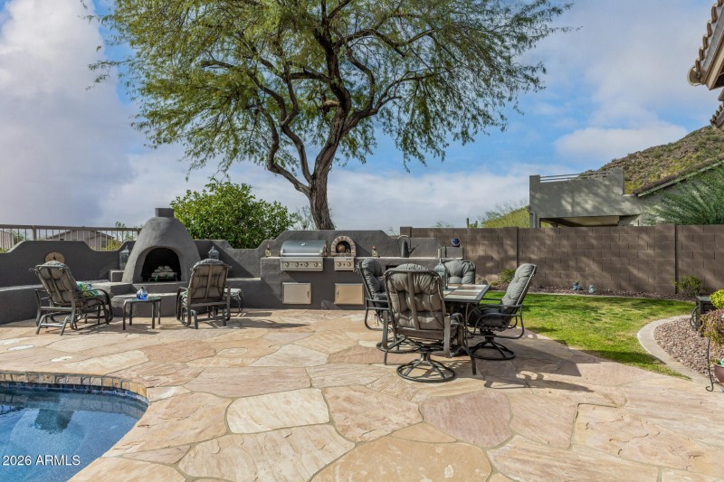 37 Red Hawk