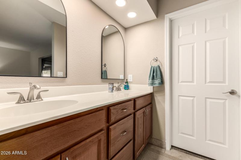 23 - Leisure World 475