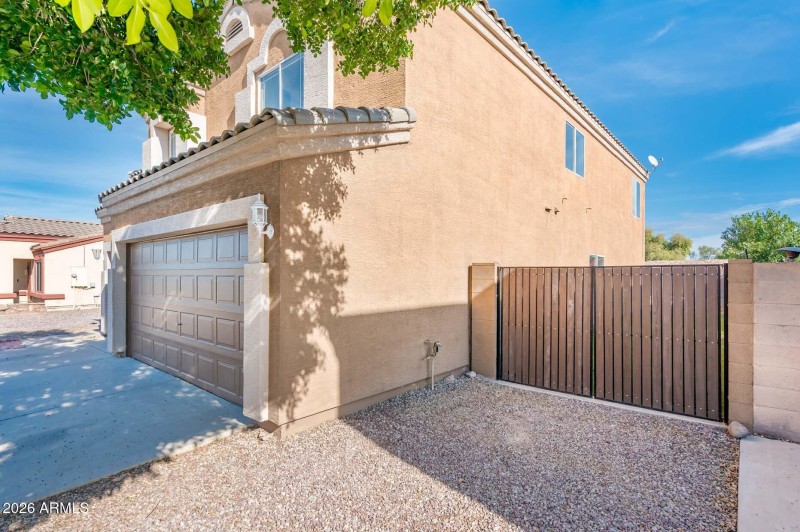 10640 E Carol Ave - MLS-6