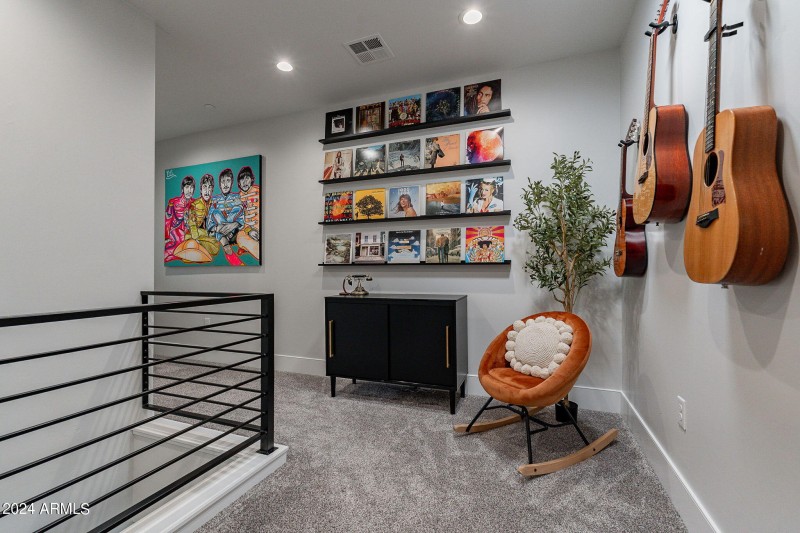 Cute loft area