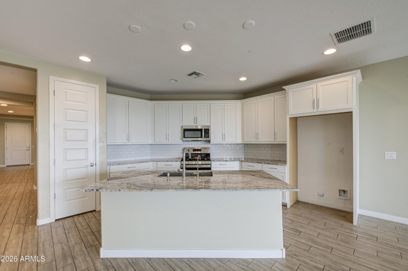 Kitchen 3