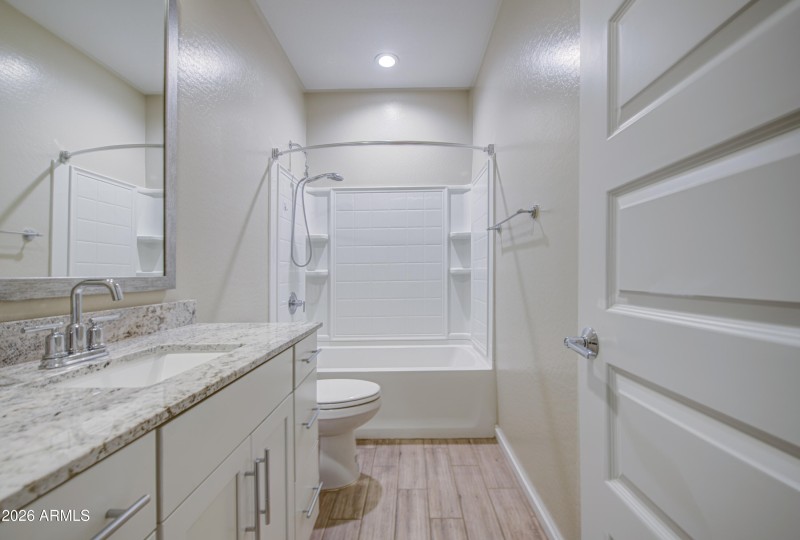 Bathroom 2-pic 1