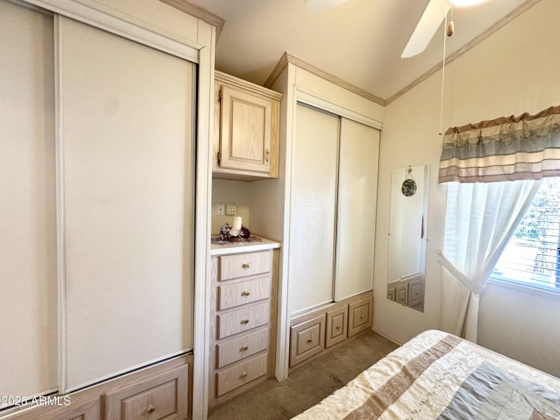 SPLIT CLOSETS