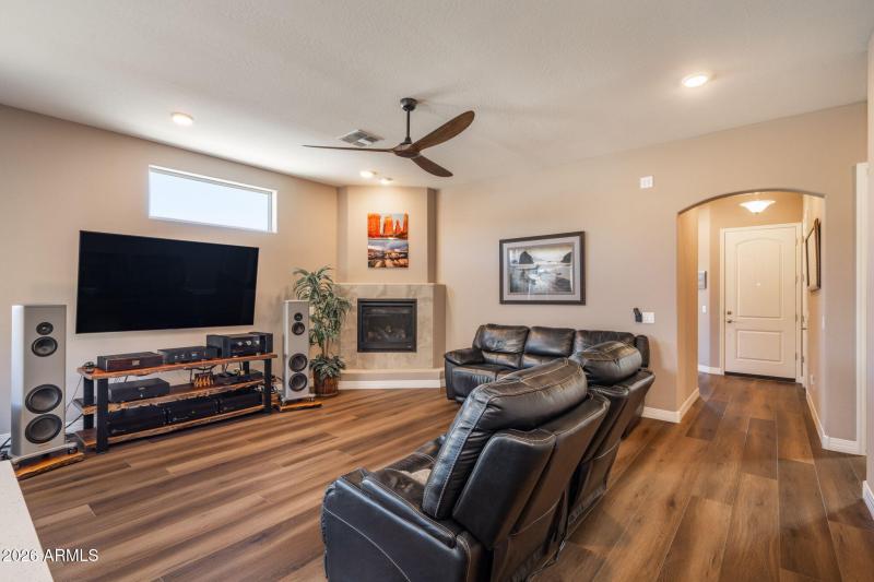 14-web-or-mls-6320-e-walden-wy