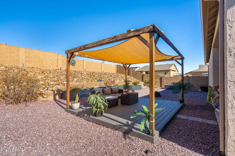 31-web-or-mls-6320-e-walden-wy