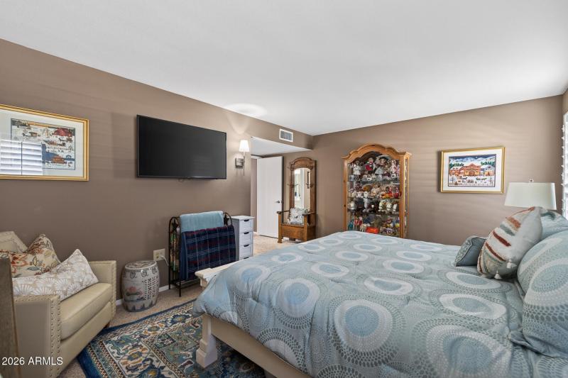 19)PRIMARY BED