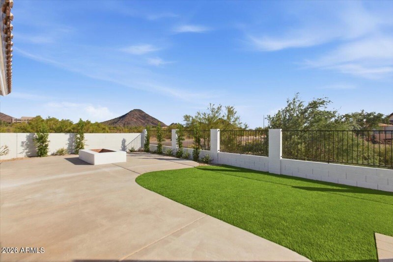 56-12955 E Sahuaro Dr