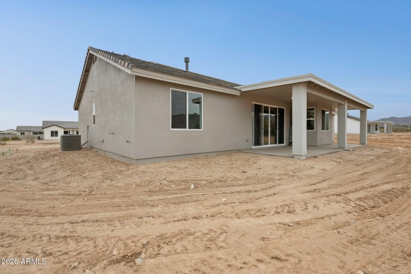 39-web-or-mls-20122-w-hazelwood-st