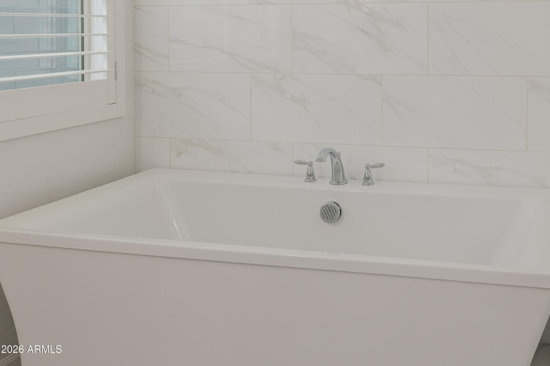Stylish Soaking Tub