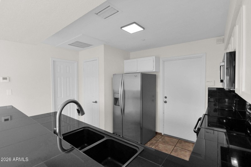 27-web-or-mls-P1493103