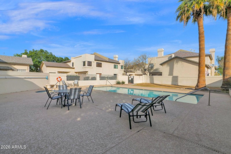44-web-or-mls-P1493124