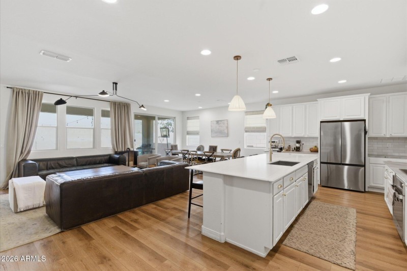 Modern White Kitchen