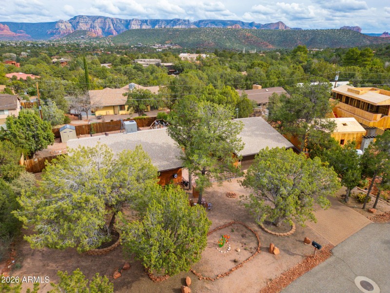 2-web-or-mls-80-juniper-dr