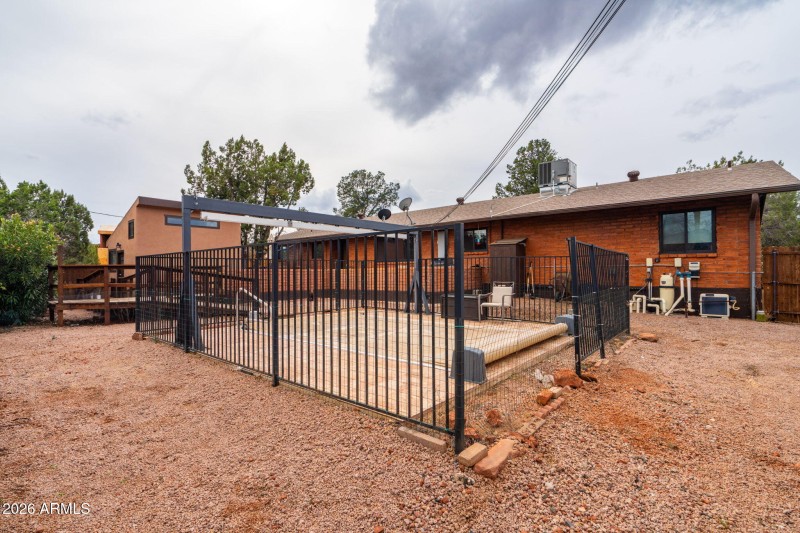 15-web-or-mls-80-juniper-dr