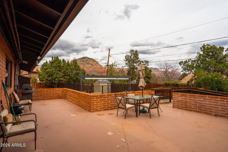 19-web-or-mls-80-juniper-dr