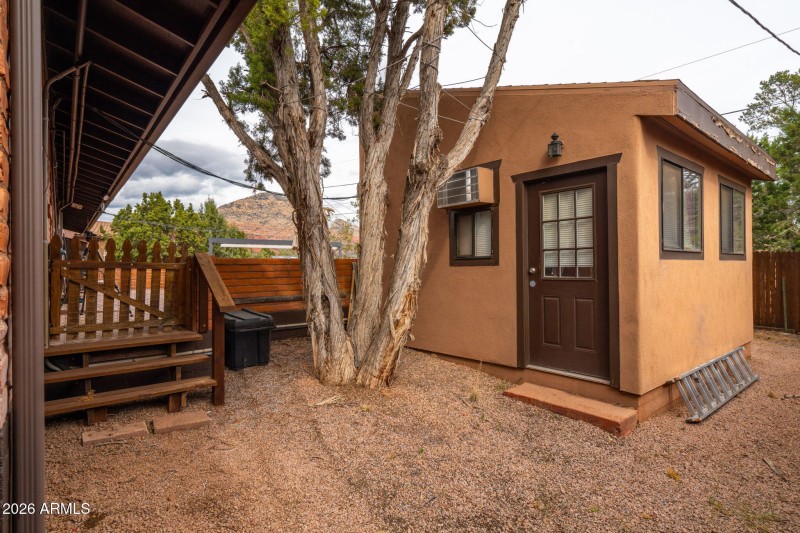 22-web-or-mls-80-juniper-dr