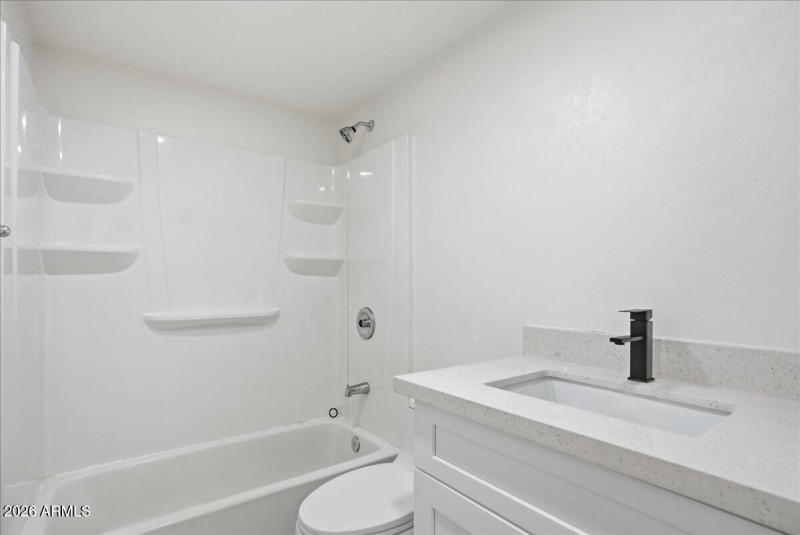 2nd Bathroom