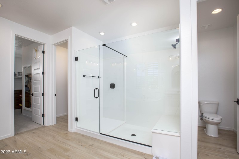 Grand Shower