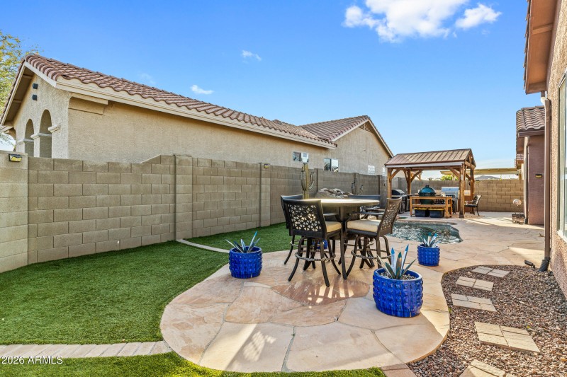 Backyard Lounge