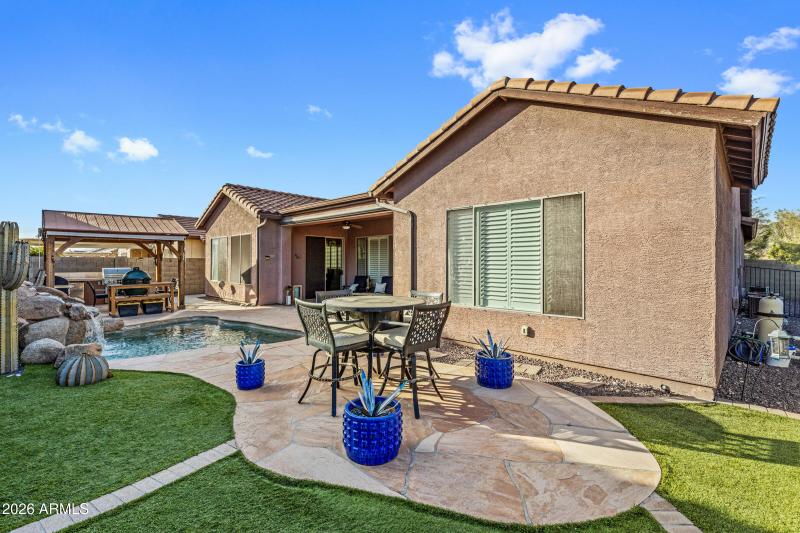 Backyard Lounge