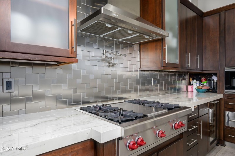 34-web-or-mls-Nestling-34