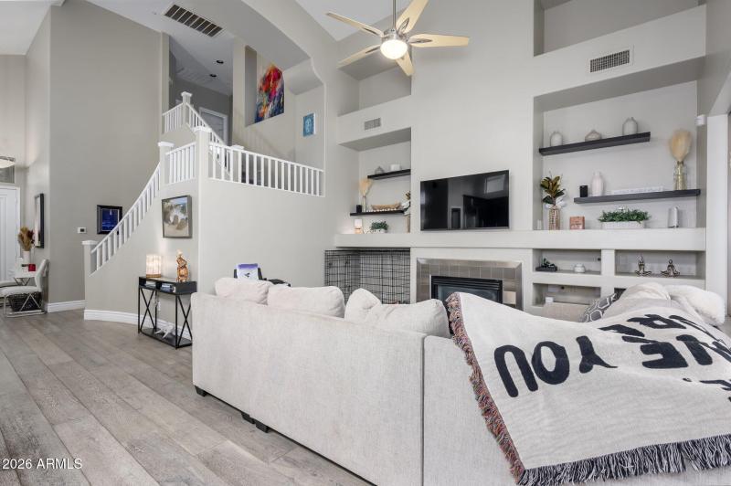 35-web-or-mls-Nestling-35