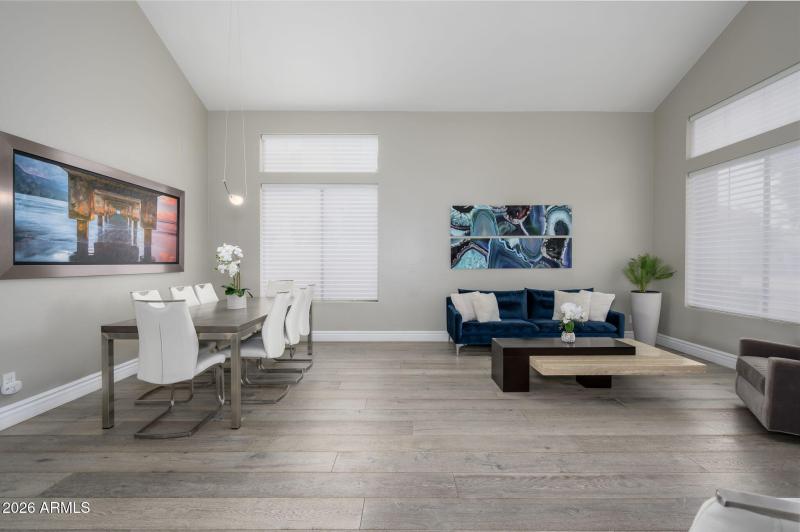 26-web-or-mls-Nestling-26