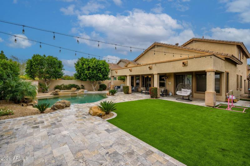 6-web-or-mls-Nestling-6