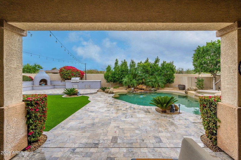 12-web-or-mls-Nestling-12