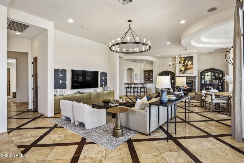 010_Living Room