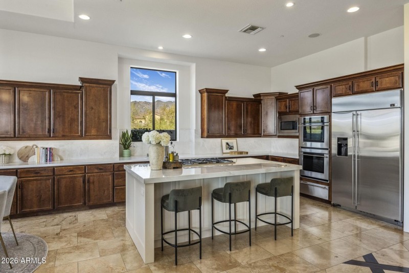 013_Kitchen