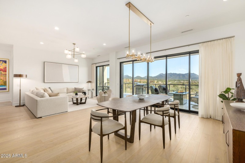 dining/living