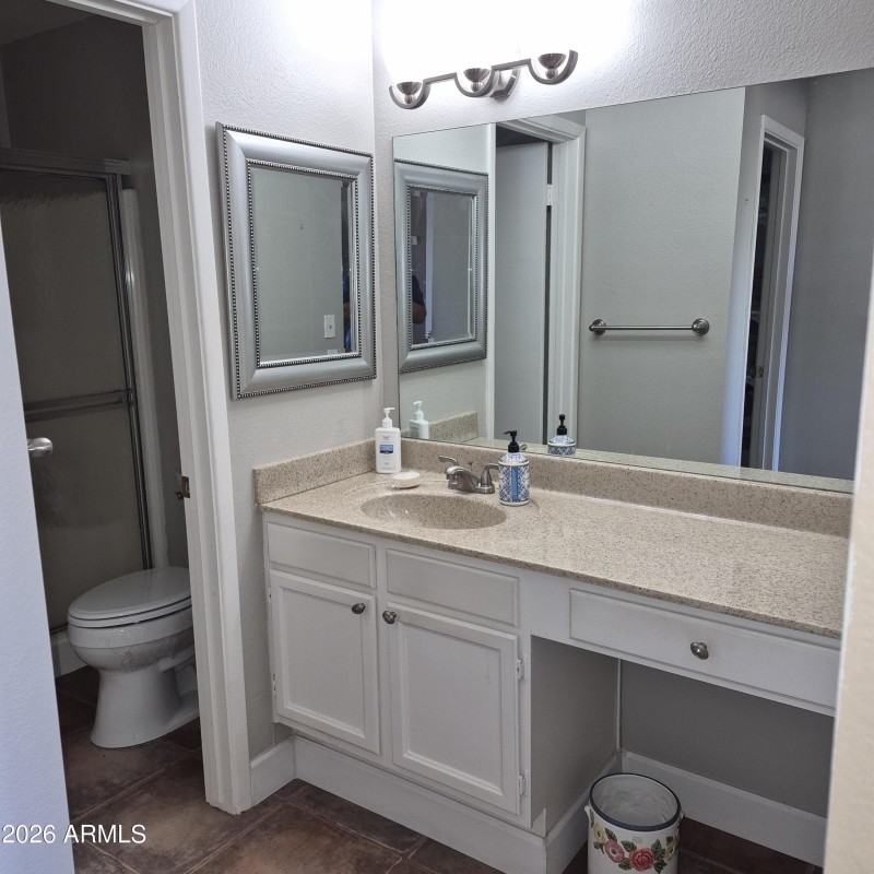 primary bathroom 2
