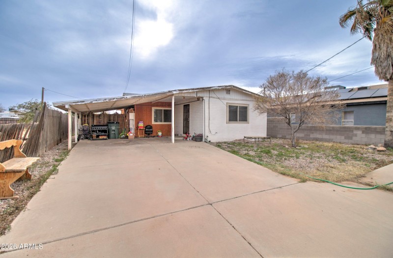 317 W 1st Ave-2