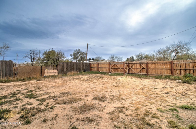 317 W 1st Ave-6