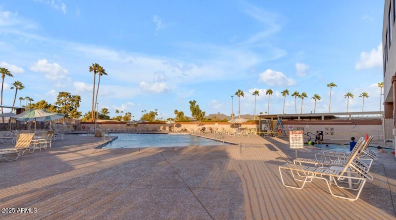 AW Community Pool
