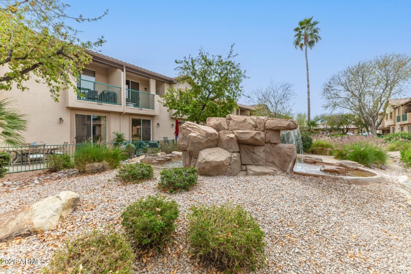 02-Superstition Springs