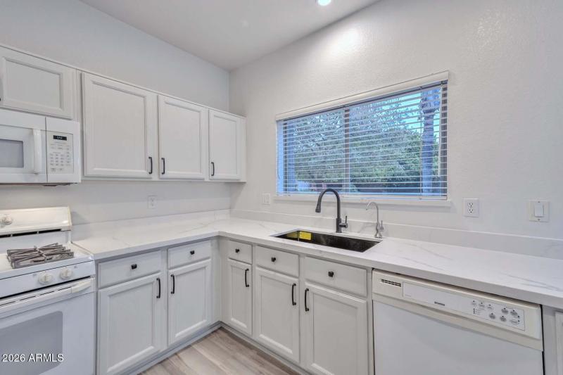 Night-Kitchen2