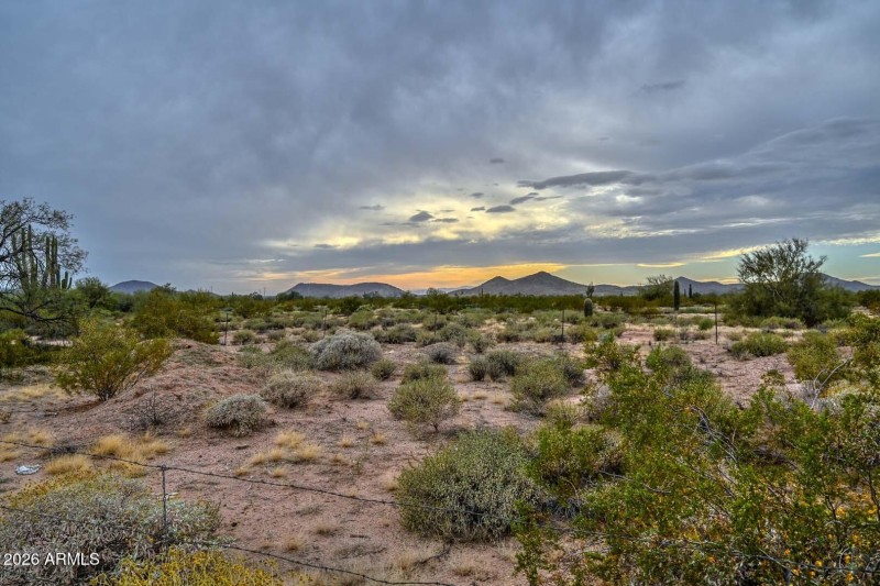 Surrounding Desert Views