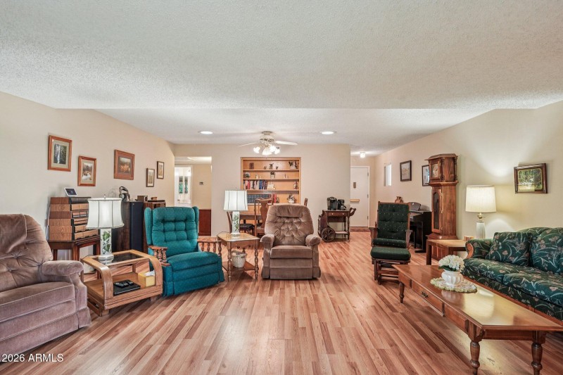12-web-or-mls-W Clair Dr-S1702-012