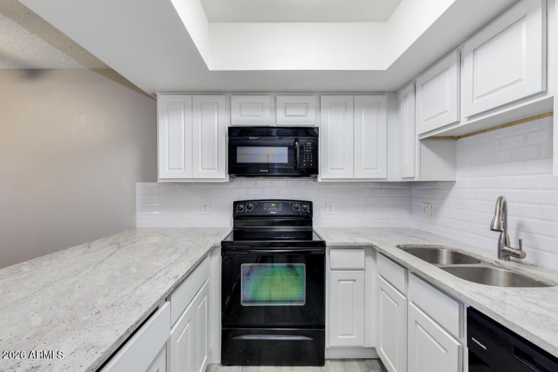 KITCHEN 3