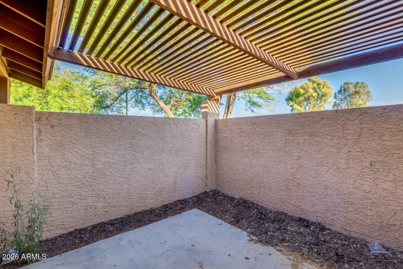 PRIVATE PATIO