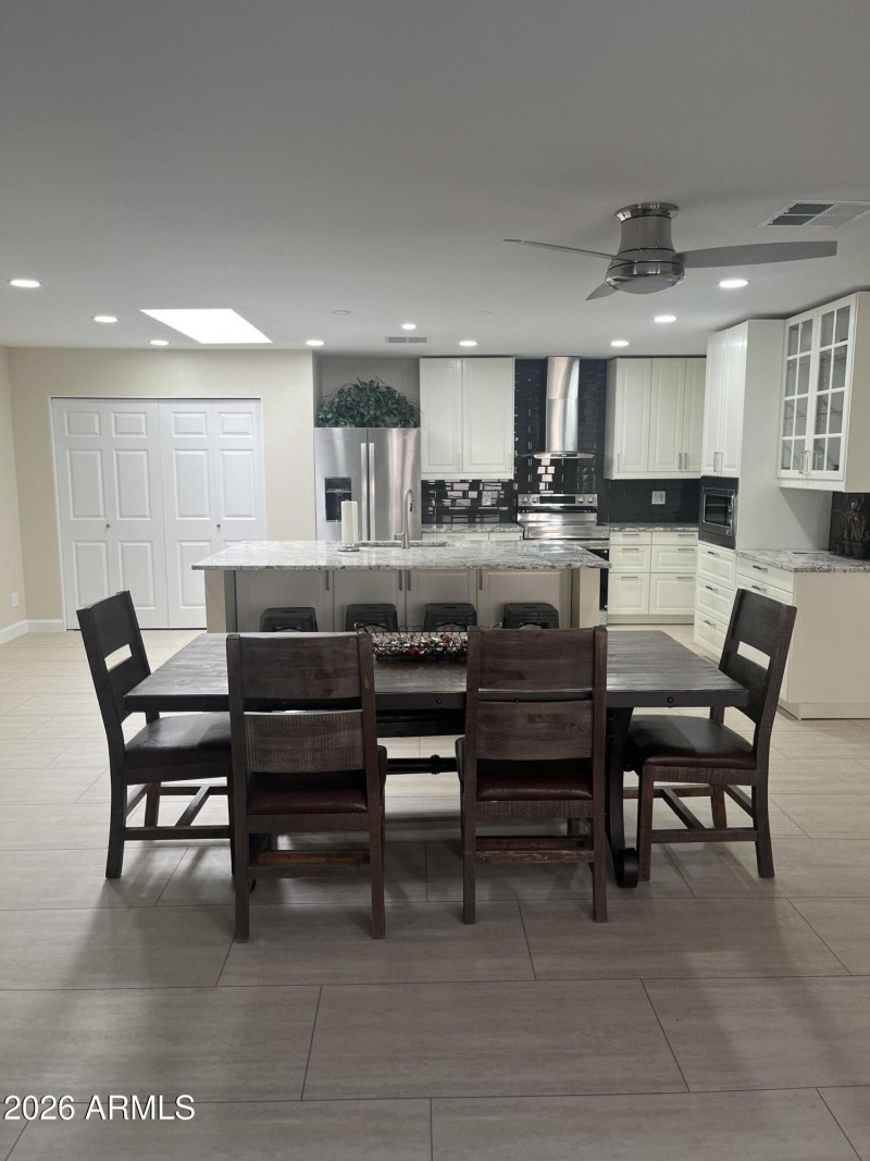 Kitchen/Dining