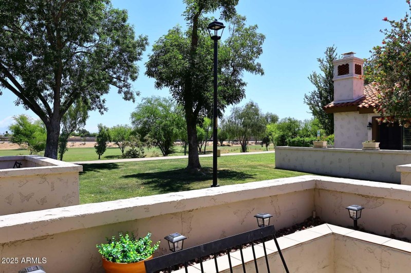 6249 - #13 - Front Patio-Golf Course Vie