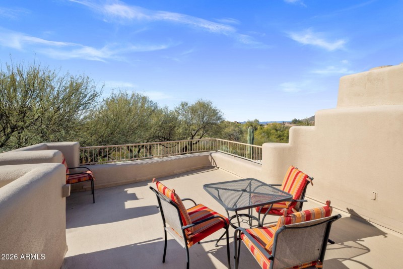Main House Roof Deck