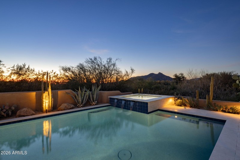 Pool & Hot Tub
