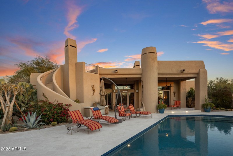 Main House Pool & Hot Tub