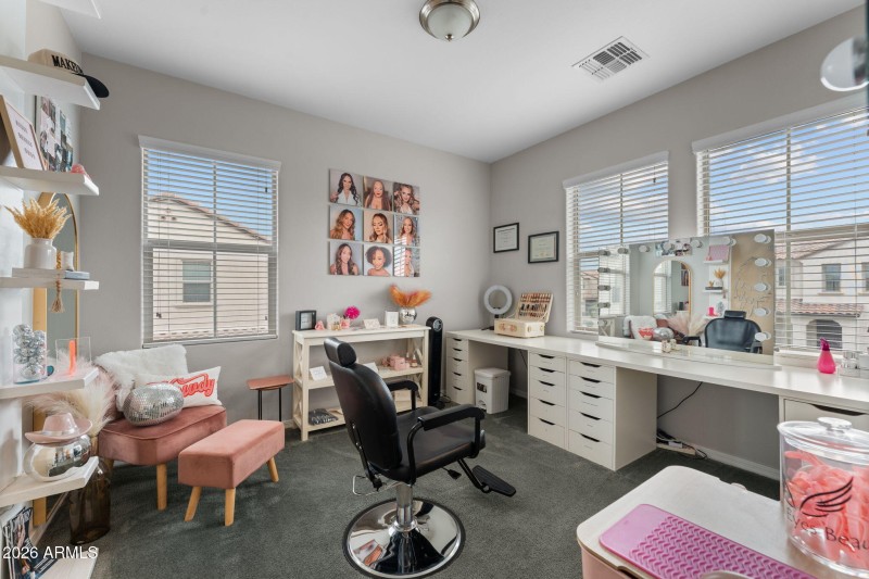 2nd bedroom