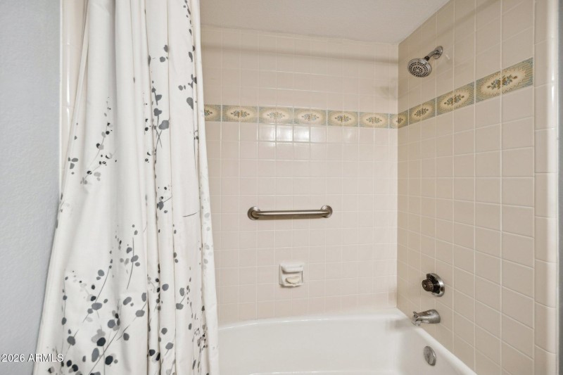 GUest SHower